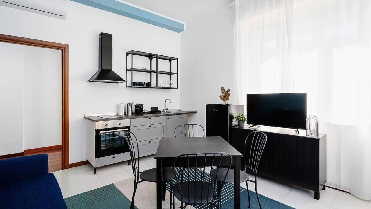 Apartmán Blue City Paradise - Renovated Apt In Center Milán Exteriér fotografie